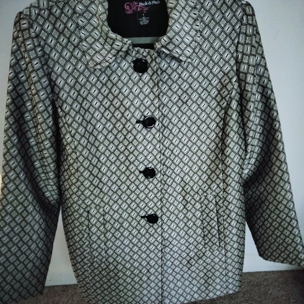 Peck & Peck (Size L) Geometric Diamond Print Long Line Coat